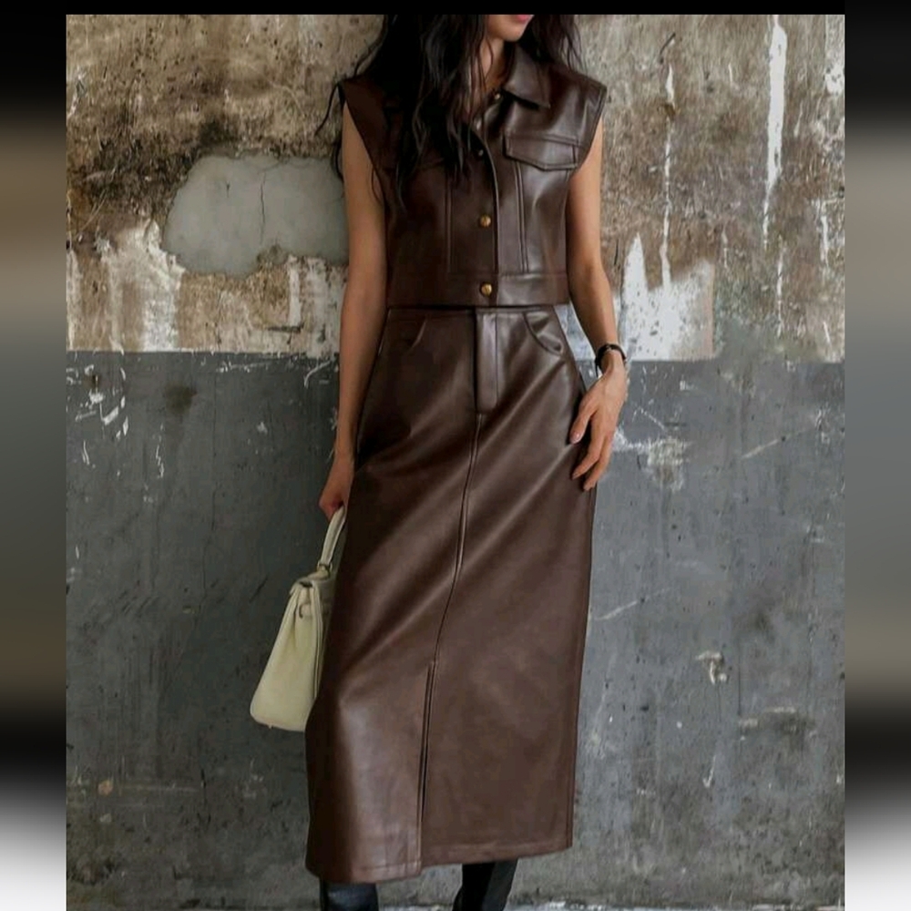 Women's Fall/Winter PU Leather Flap Detail Sleeveless Jacket & Split Hem - Picture 2 of 9